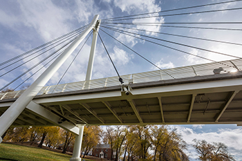 Side profile of Legacy Bridge